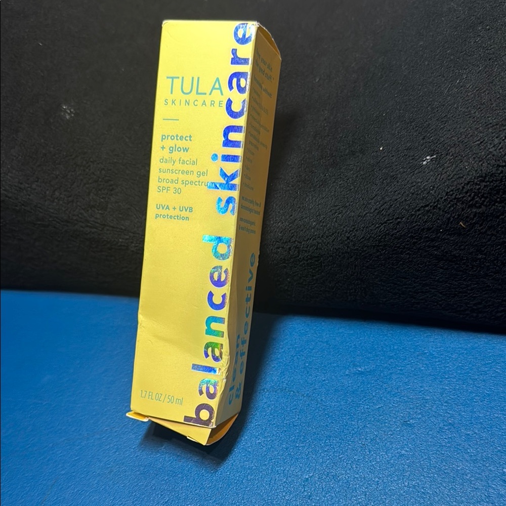 Tula Skincare Protect + Glow Sunscreen Gel - Yellow